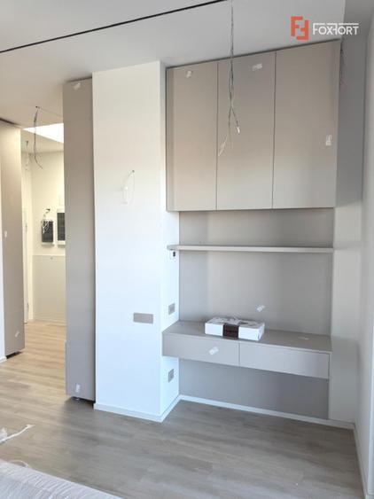 Penthouse 4 camere, 2 bai, 2 balcoane, loc parcare in CF