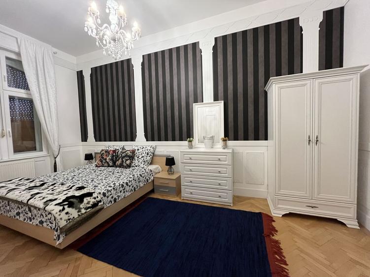 Apartament 4 camere - zona Sinaia