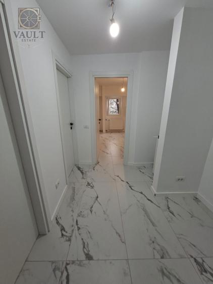 Garsoniera - ETAJ 1 - zona APARATORII PATRIEI