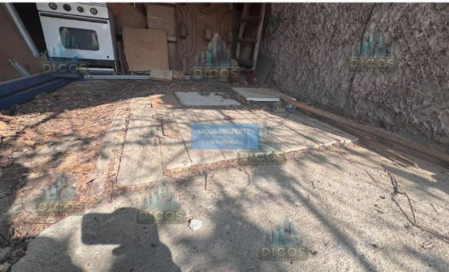 Casă de vânzare cu 3 camere