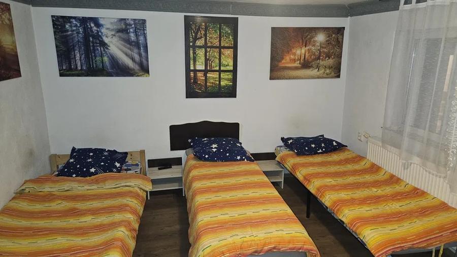 Casa 2 camere libera la vanzare GHIMBAV