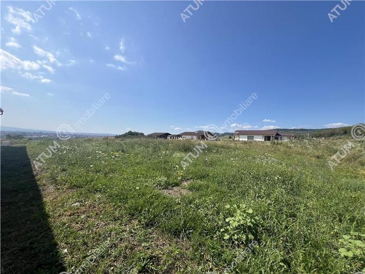 Teren de 646 mp si 15 metri deschidere zona Zorabia Sibiu