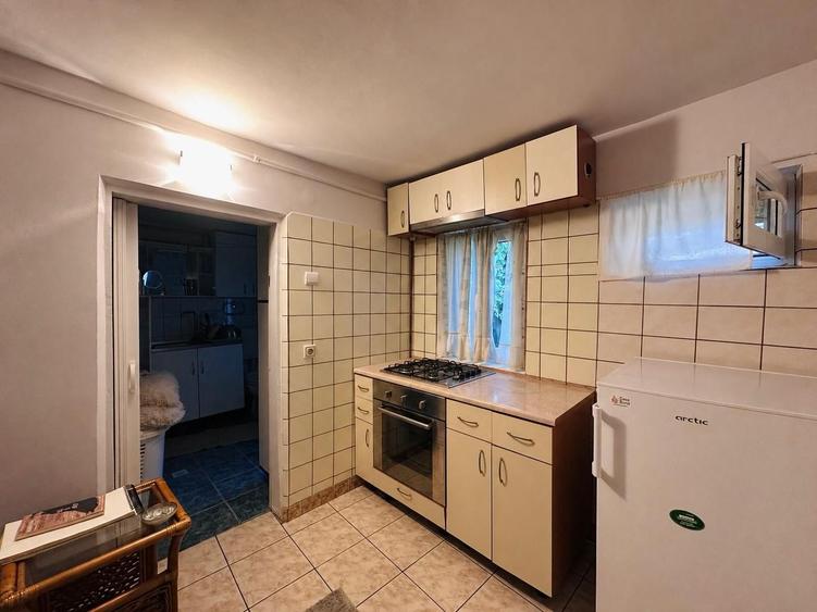 Garsoniera -Piata Romana-ASE-Oferta studenti