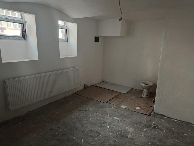 Apartament 2 camere zona centrala