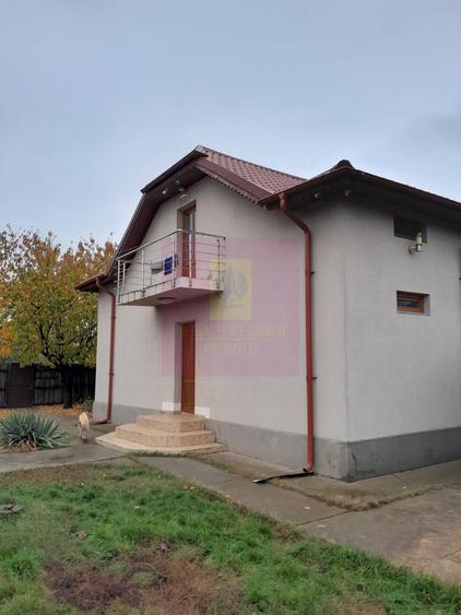 DE VANZARE CASA IN COM. BRANESTI (IF)
