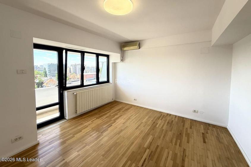 Polona - Duplex 256 mpu, 6 camere, etaje 6+7, panorama, terase 52 mp - 12