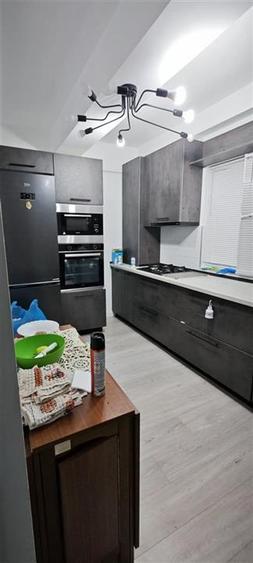 Apartament 3 camere Lux  cu Loc de Parcare, Bucsinescu