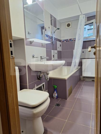 Apartament 3 camere, 70 mp, zona Racadau