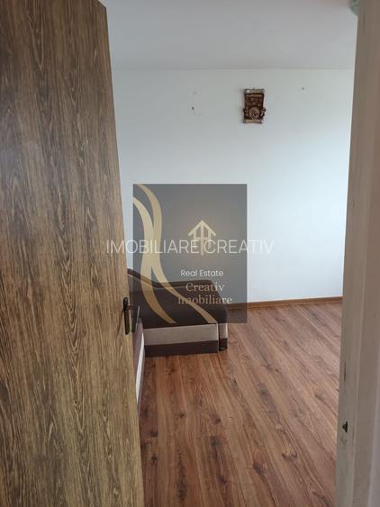 Apartament 2 camere , decomandat în Titan, sec.3 - 5