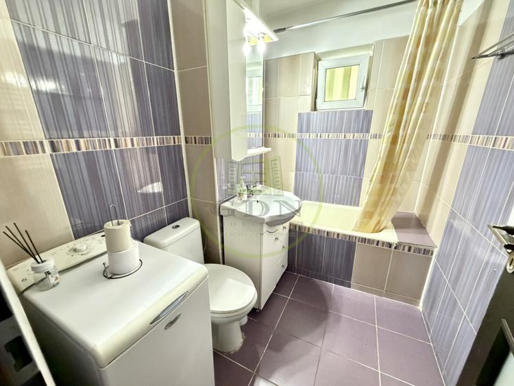 Apartament 3 camere, 77.20 mp, cartier Lapus, zona Intim