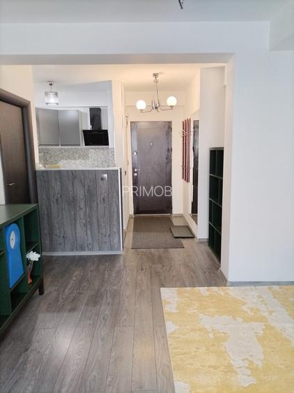 3 camere | Etaj 1/3 | Bloc 2015 | Renovat | Mutare imediată