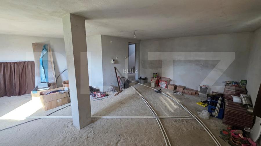 Casa de vanzare, cu 4 dormitoare si 10 arii teren, zona Unirea - 16