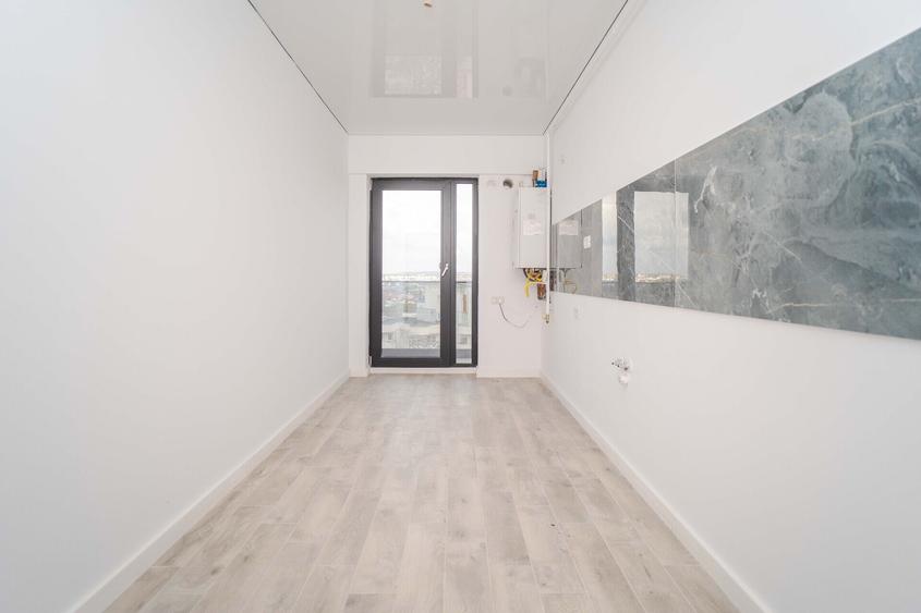NICOLINA, APARTAMENT CU 2 CAMERE, VEDERE SUPERBA, MUTARE IMEDIATĂ