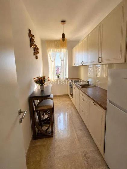 Apartament cu 2 camere | Loc de parcare | Centrala imobil | 1 Mai - 5