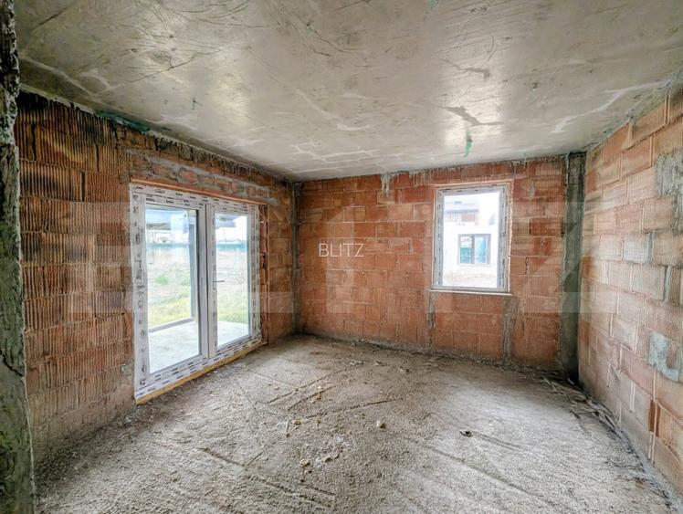 Casă modernă si spatioasa P+M in Vorovesti – finisaje la alegerea ta! - 4