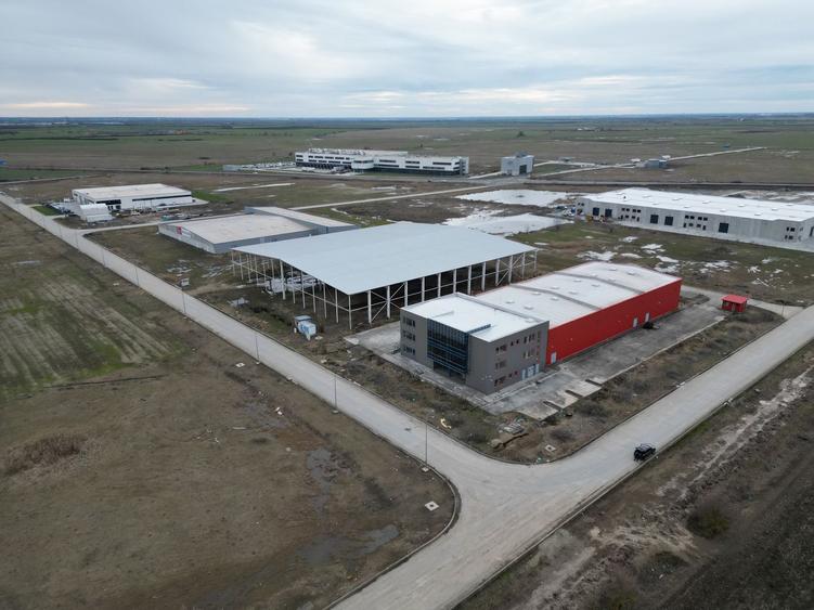 De inchiriat hala cu birouri in Sanandrei, Timis