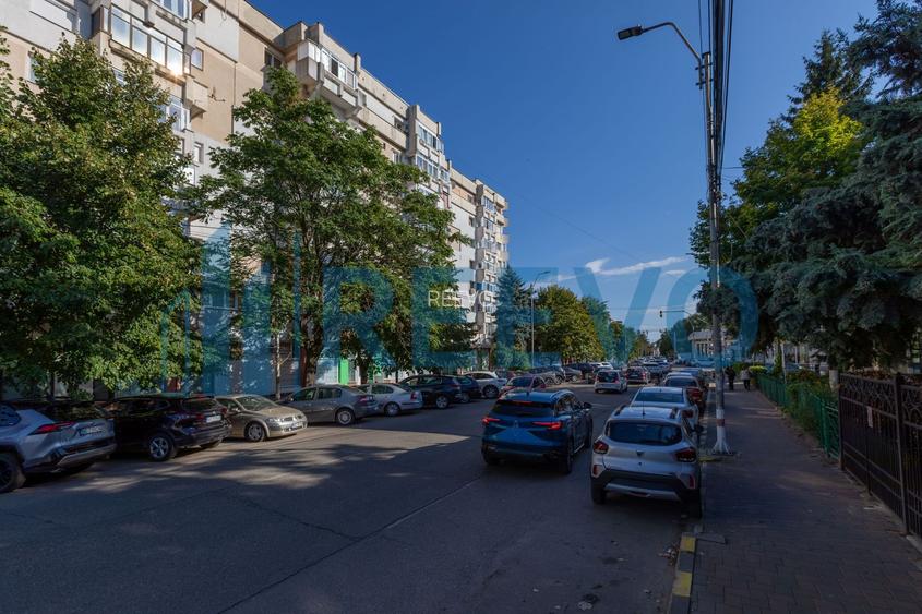 Apartament 2 camere, Casa Modei, bloc 1987 - 29