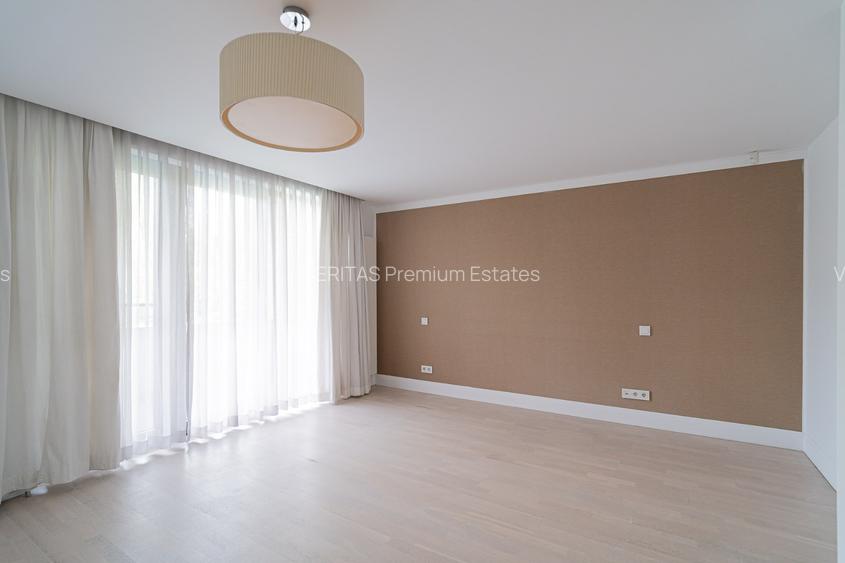 Viila for sale in Oxford Gardens, private pool & park, close by American School - 9