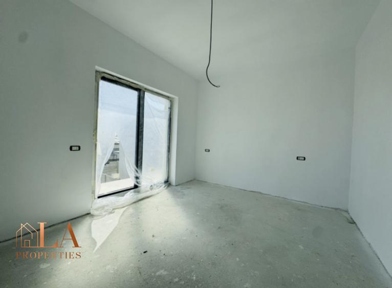 Casa 4 camere | Teren 479mp | Panouri fotovoltaice | Domnesti