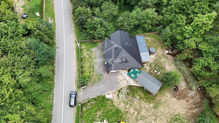 Cabană din lemn rotund, 210mp, ciubăr, jacuzzi, foișor, localitatea Băișoara - 2