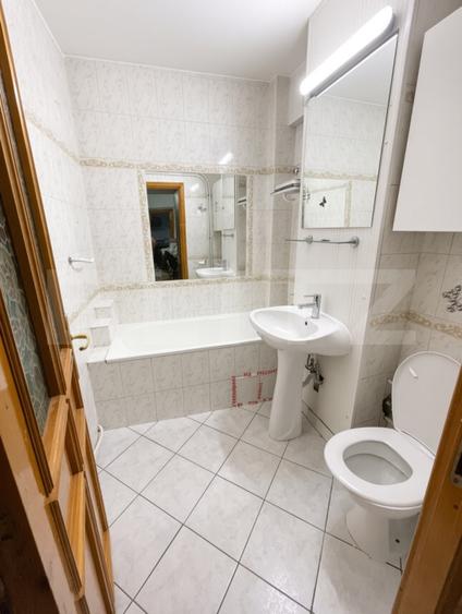 Apartament 3 camere, 64 mp, etaj intermediar, cartier George Enescu