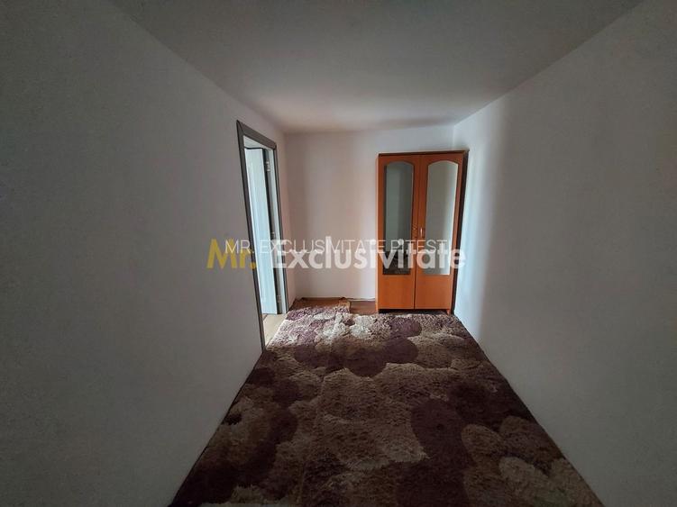 Casa de terminat in Bascov-Valea Ursului, Strada Salcamilor - 3