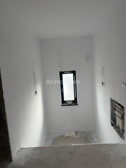 Giroc-Vatra Satului- casa individuala- 3 dormitoare-3 bai - 16