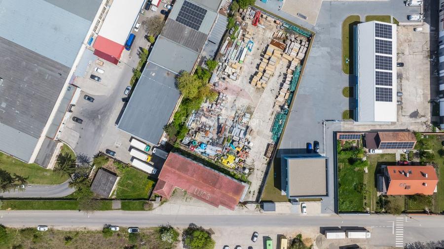 CLADIRE 1011 MP CU 3.459 MP TEREN INDUSTRIAL | ZIZINULUI 108 BRASOV - 3