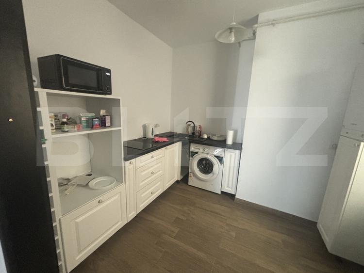 Apartament 3 camere de închiriat, 80 mp, zona Pieței de Vechituri