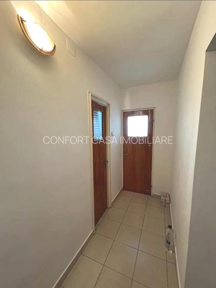 2 camere 64 mp metrou 1 Decembrie - 6