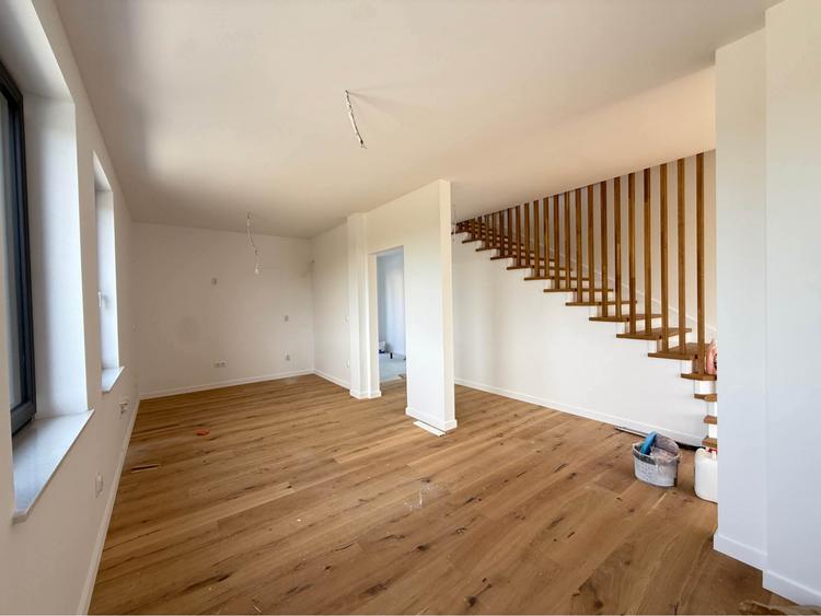 Casă individuală modernă | finisată | 180 mp utili | D+P+E | 5 camere | Făget