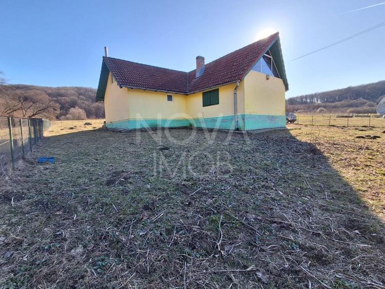 Ferma complet echipata de vanzare – zona Agnita, judetul Sibiu