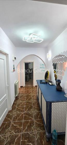 CASĂ RENOVATĂ – DOBROEȘTI, CARTIERUL FLORILOR 350 mp teren | 80.65 mp utili la p - 8