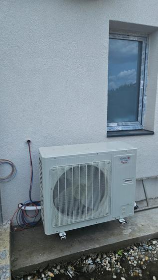 Duplex pe strada Fluturilor 110000+TVA,cu centrala pe gaze si pompa de caldura