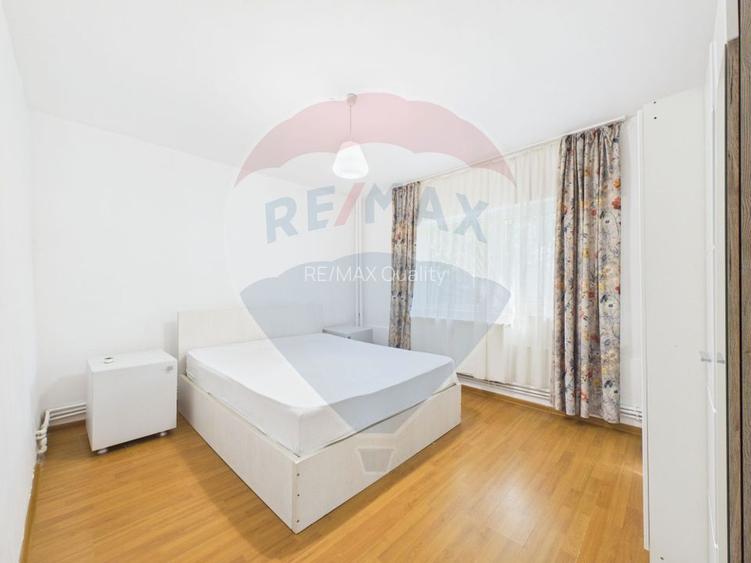 Oportunitate - 2 Apartamente 4 + 2 camere - Zona 13 Septembrie - 22