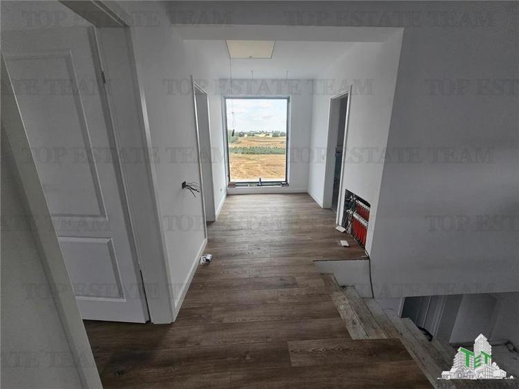 Vila premium 4 camere cu garaj in Ciorogarla (posibilitate rate)
