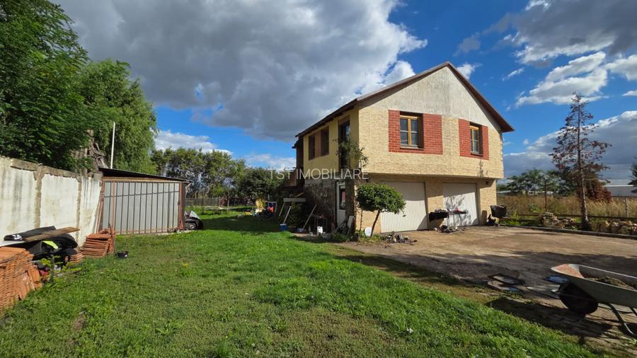 Casă cu mansardă de vânzare – zona Lucian Blaga - 10