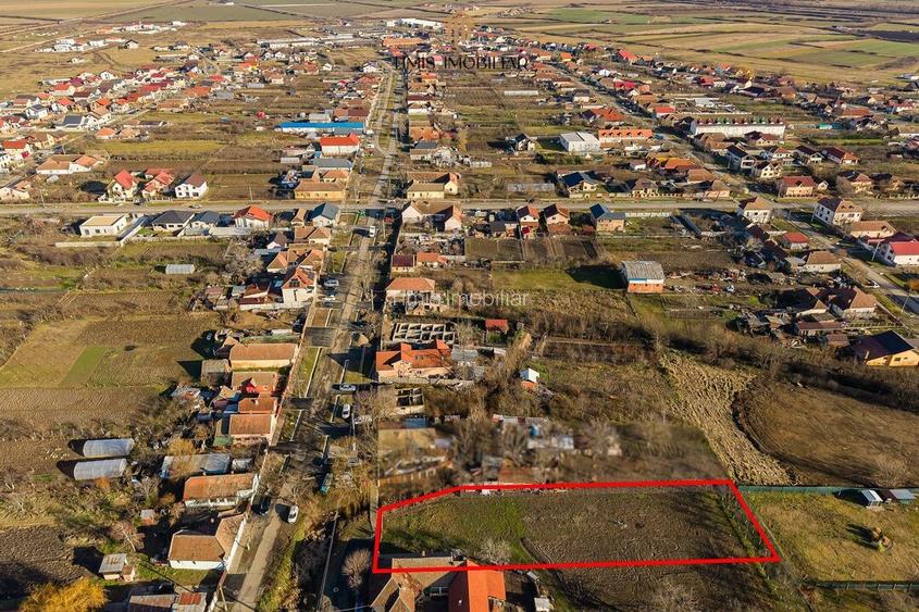 Proprietar - Teren in vatra satului, cu toate utilitatile, FS 17m, S. 1340 mp - 2