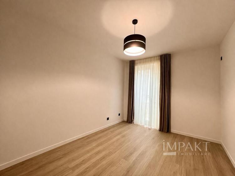 Apartament ultrafinisat cu terasa si view