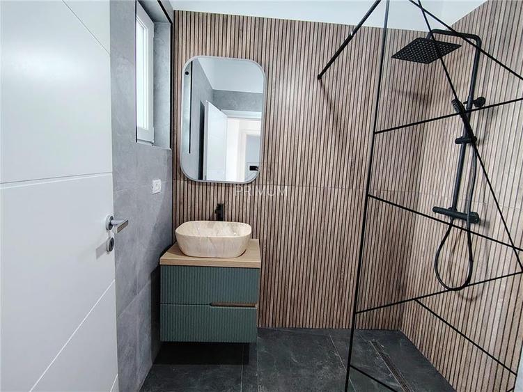 DUPLEX MODERN - ZONA CENTRALA - SEPARAT PRIN BAIE - GAZON SI SISTEM DE IRIGARE - 11