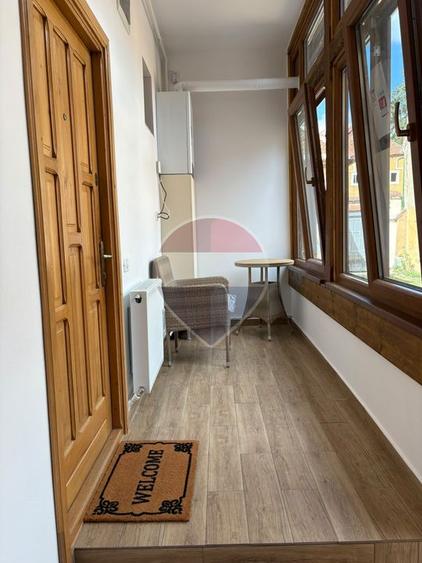 Apartament Centru Istoric Brașov-acces auto in curte