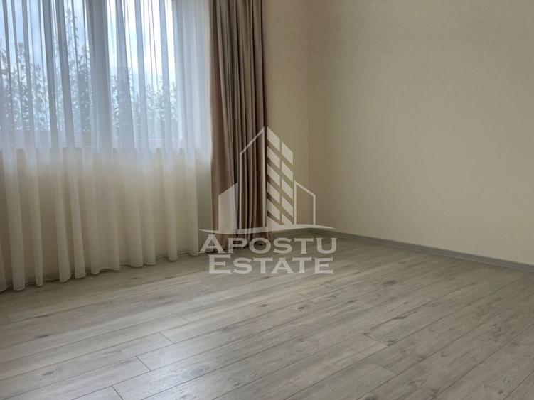 Duplex pe parter, cu 3 camere, de vanzare, In Ghiroda