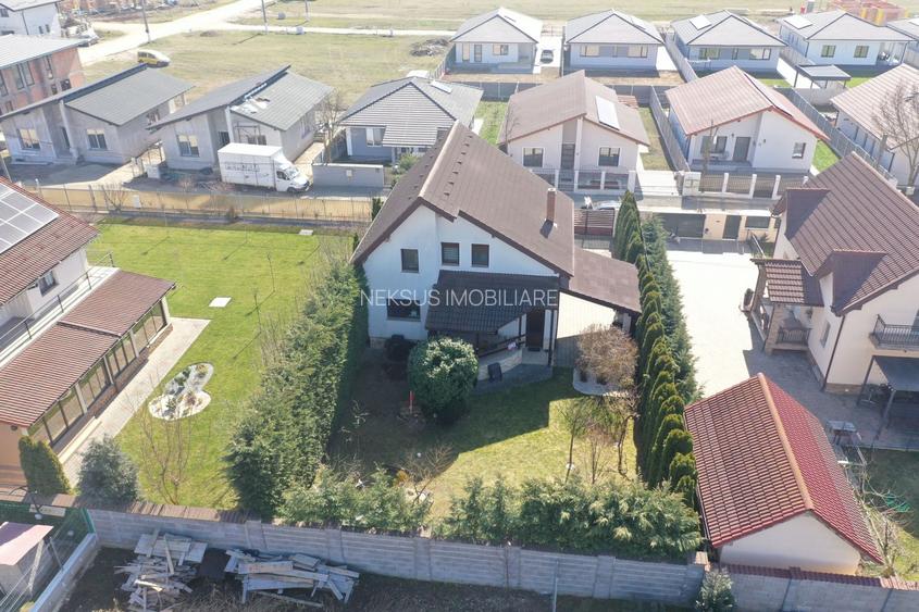 Casa de Vânzare - 2