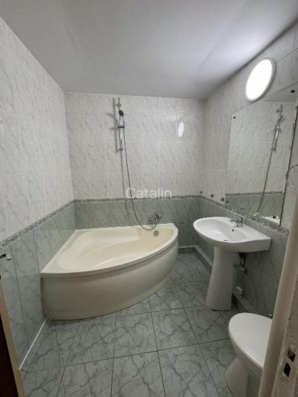 Drumul Taberei, 3 camere decomandat, renovat, etaj 6/8, vedere sudica neopturata - 9