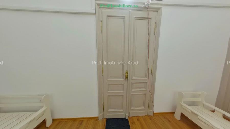 Apartament et.1, luxury class, langa Primarie cu balcon si vedere spre Parc - 27