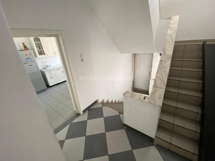 Vanzare casa vila 5 camere zona Crangasi - 5
