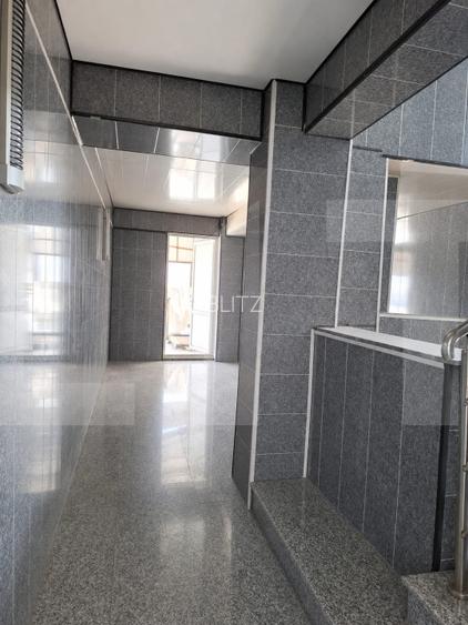 Casă în centrul Slatinei cu spațiu comercial la parter - 14
