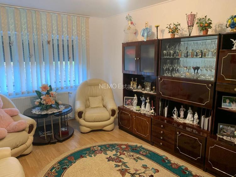 APARTAMENT DE VANZARE 3 CAMERE SIRET - 7