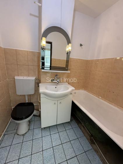 De vânzare apartament 2 camere etaj intermediar 42mp - 2