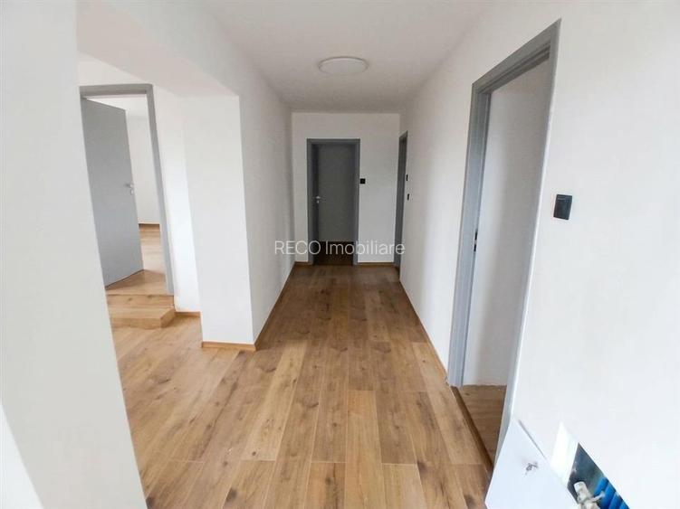 RECO Casa 3 camere, renovata complet, dublu front stradal - 5